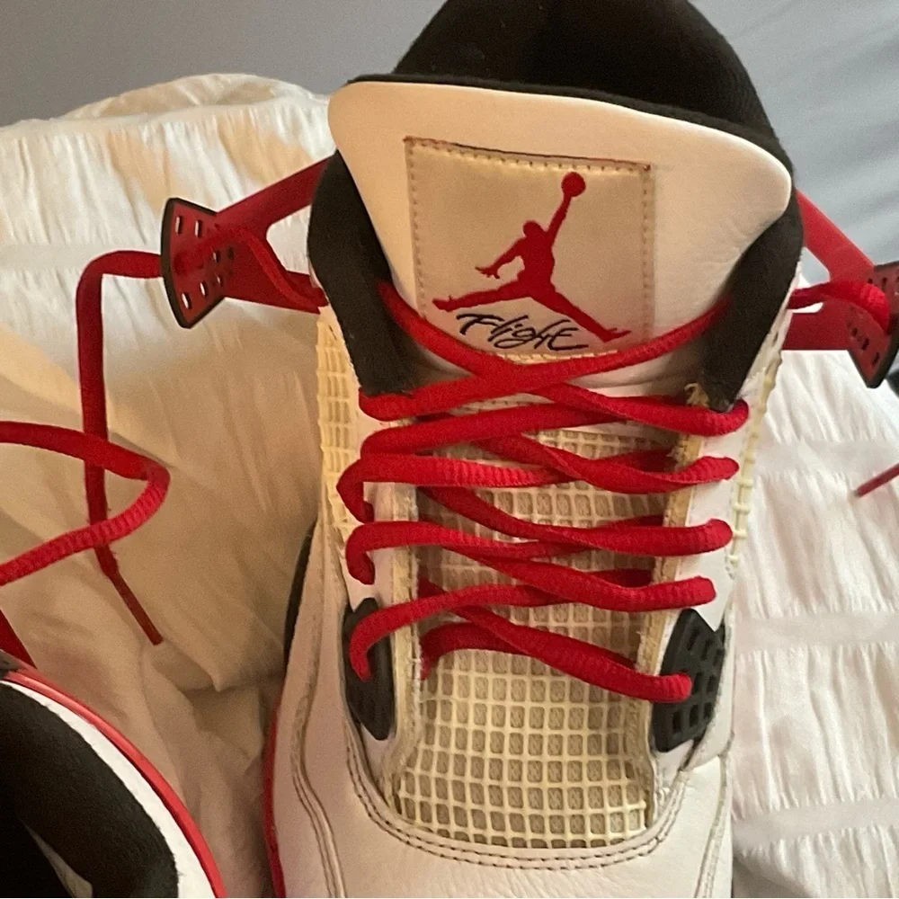 Nike Air Jordan 4 Retro White/Red (Fire Red Style) – Men’s 7.5